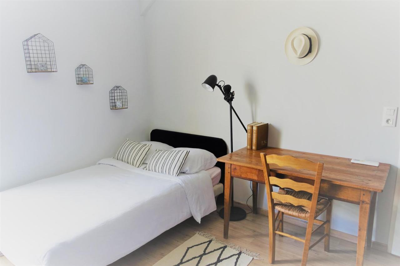 Appartement Hyper Centre, Plage A Pieds, 2 Chambres, 4 Personnes Chatelaillon-Plage Exterior photo