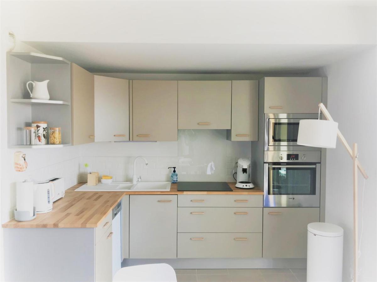 Appartement Hyper Centre, Plage A Pieds, 2 Chambres, 4 Personnes Chatelaillon-Plage Exterior photo